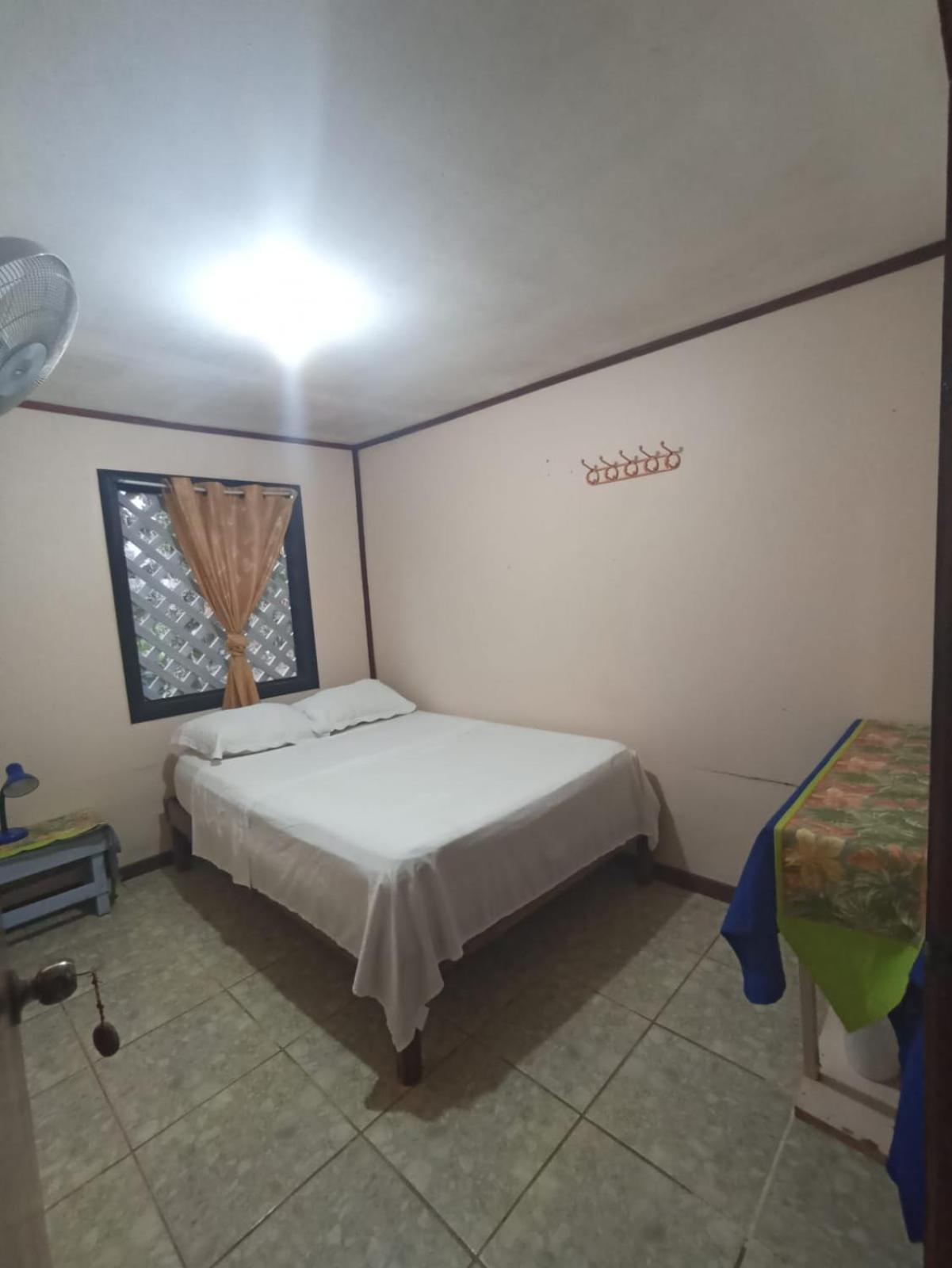 Hospedaje Meryscar Tortuguero Esterno foto